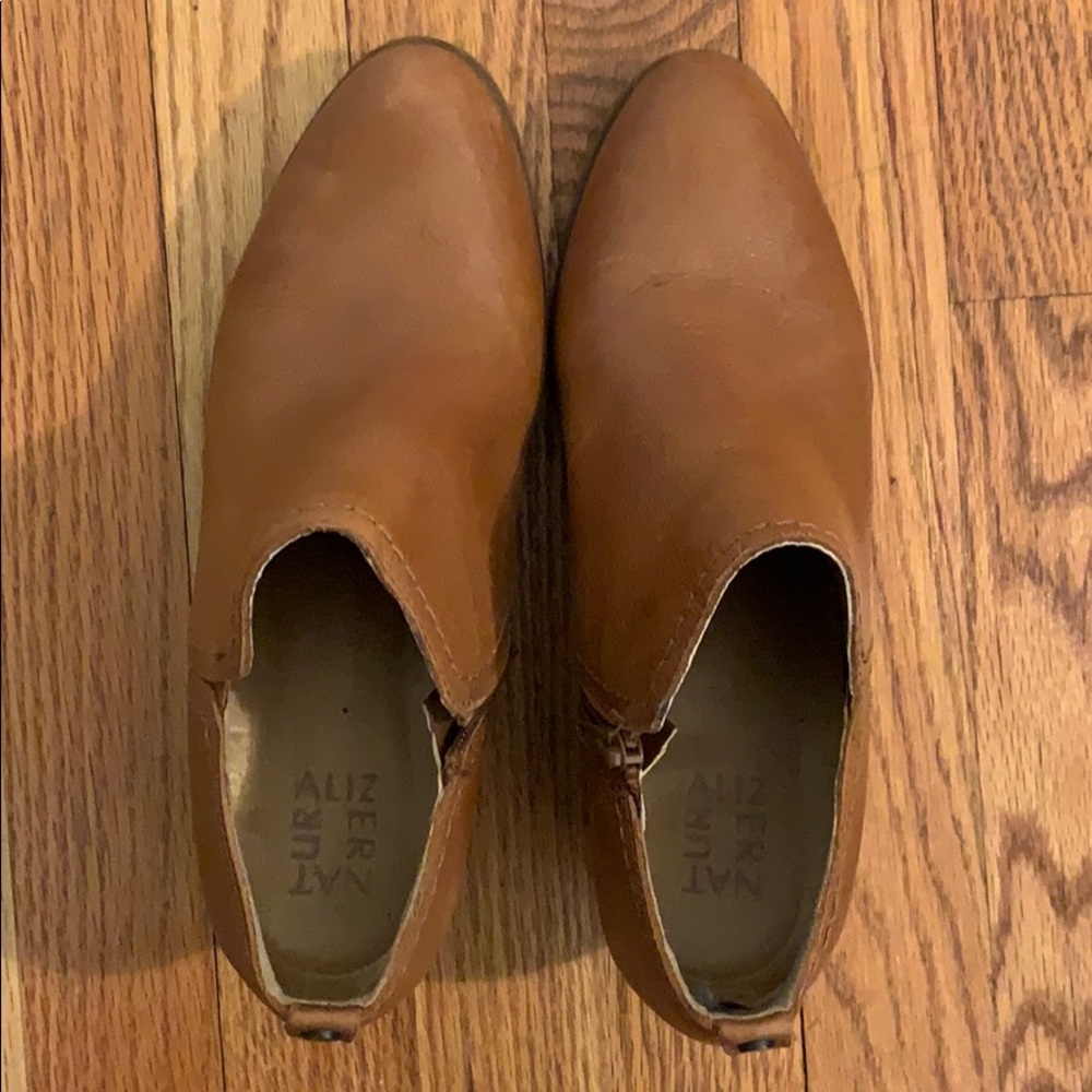 8.5 Naturalizer Womens Zarie Saddle Tan Ankle Boot